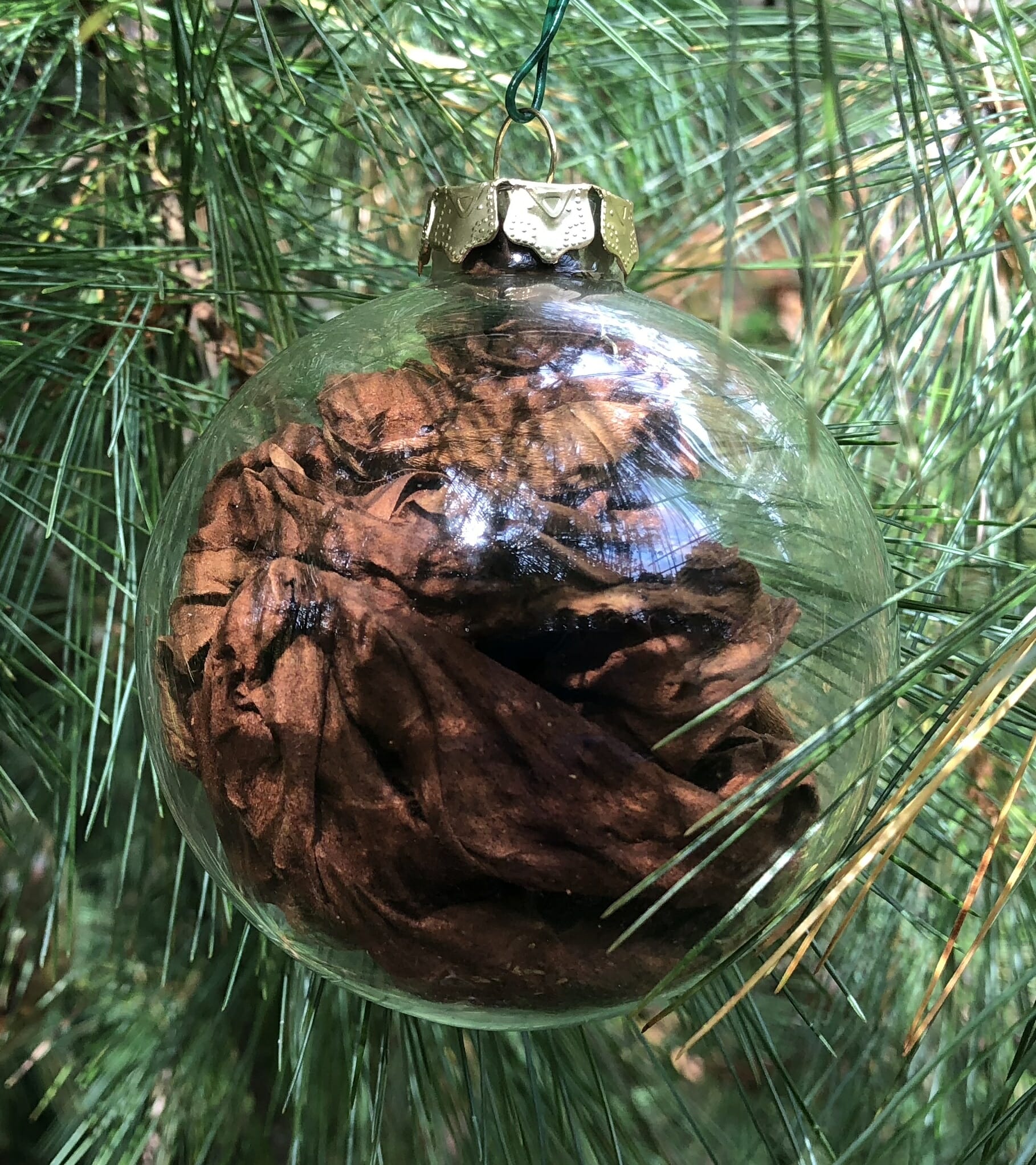 Christmas Tobacco Decor With Our New Tobacco Ornament